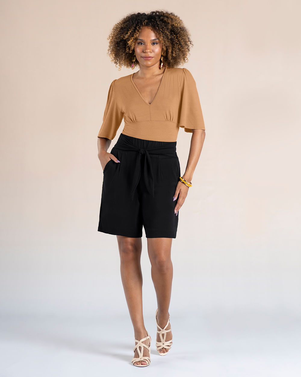 Bermuda Jorts Feminina em Viscose - Cereja Rosa - Preto P
